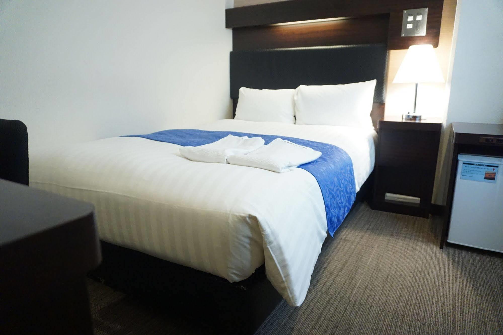 Hotel Sunline Fukuoka Hakata Ekimae מראה חיצוני תמונה
